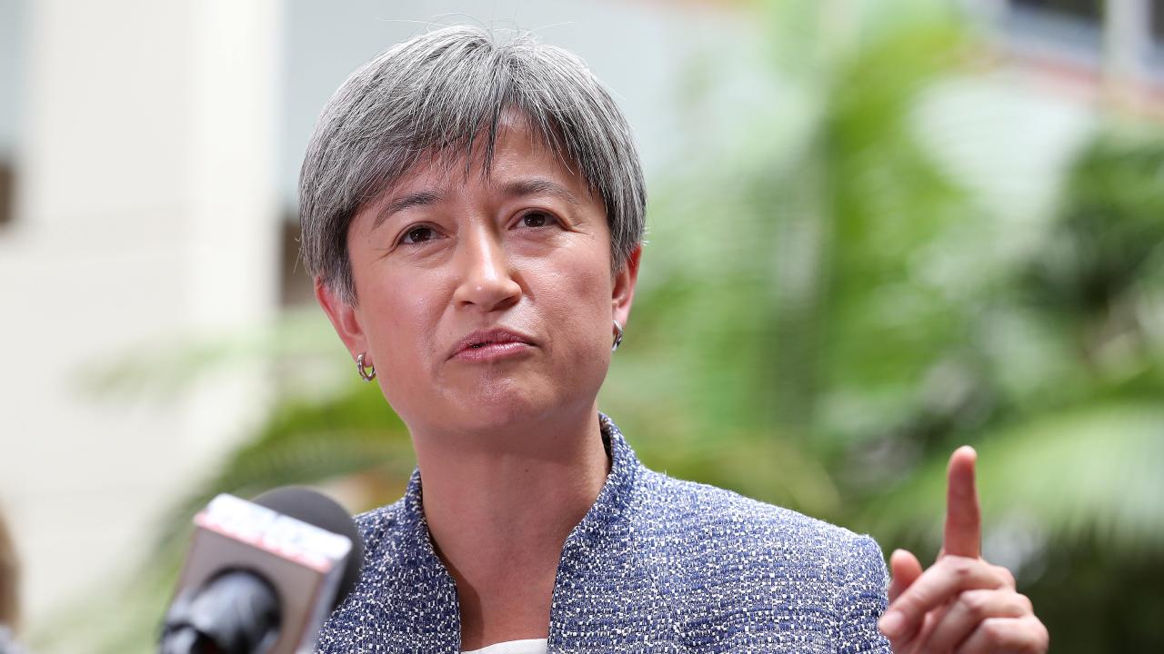 反对党领袖要求对斯里兰卡电信公司进行法务审计