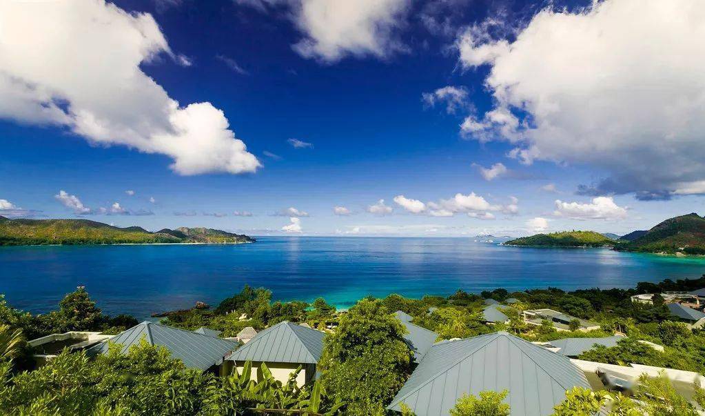 公共部门、私营实体和非政府组织于佛得角萨尔岛签署旅游业可持续发展协议