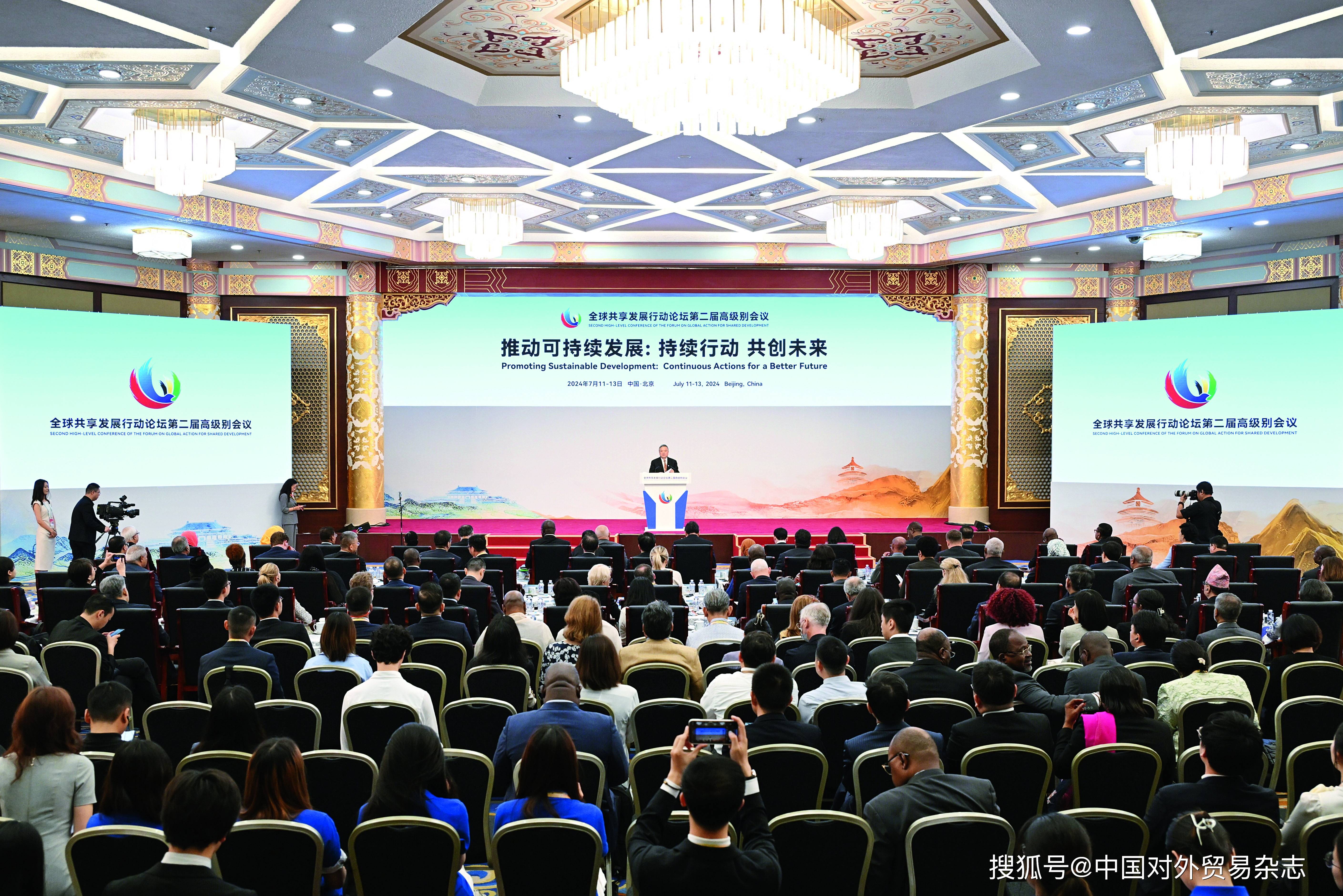 公共部门、私营实体和非政府组织于佛得角萨尔岛签署旅游业可持续发展协议