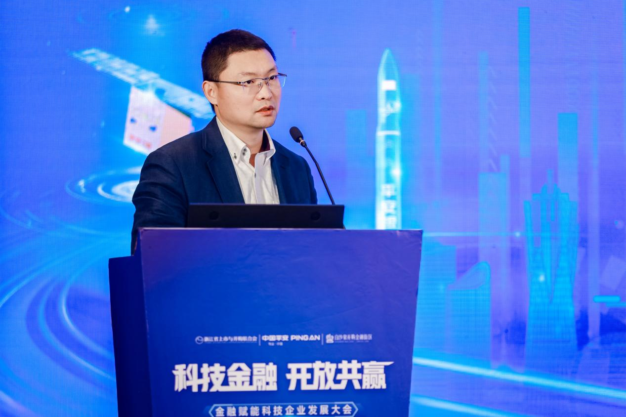 科技与金融“双向奔赴” 债券市场上新“科技板”