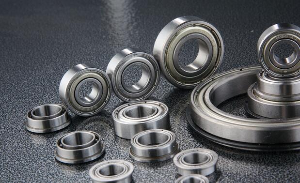 南 玻Ａ获得发明专利授权：“一种用于粉料运输的斗提机外置轴承结构”