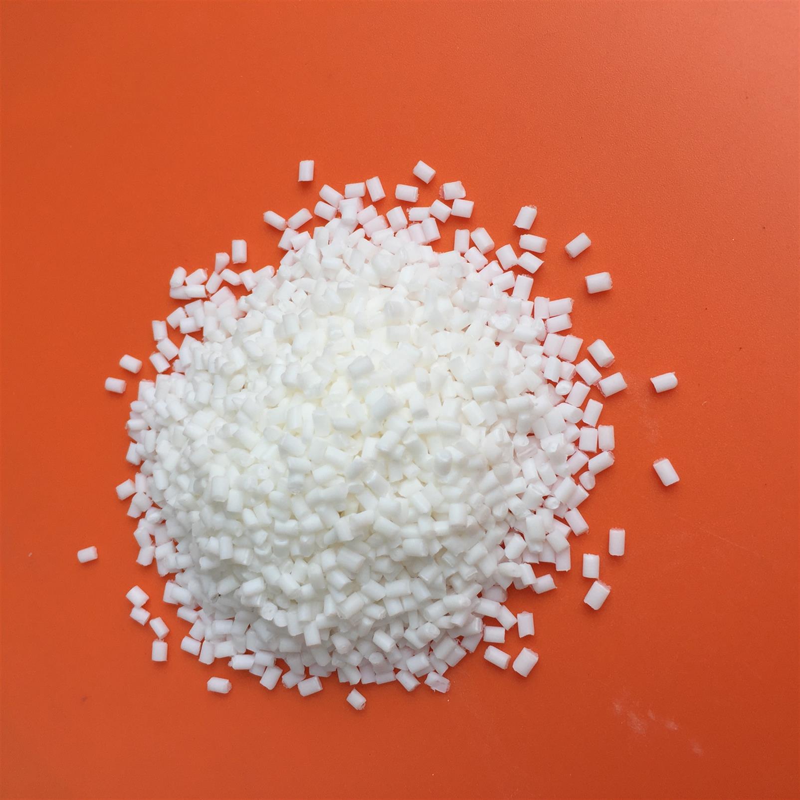 激智科技获得发明专利授权：“一种上转换络合物母粒及其制备方法、包含其的树脂组合物、封装胶膜、太阳能电池组件及应用”