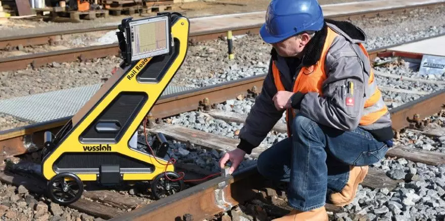 鞍钢股份获得发明专利授权：“一种钢轨轨底涡流检测系统及方法”