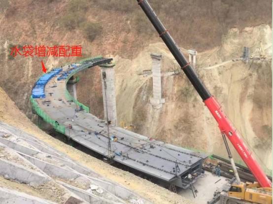 海波重科获得发明专利授权：“一种顶推结构以及钢箱梁顶推施工方法”