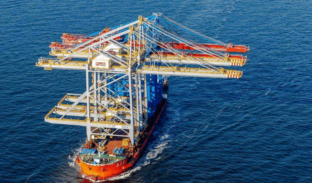 振华重工获得发明专利授权:“升沉补偿系统、方法及采矿系统”