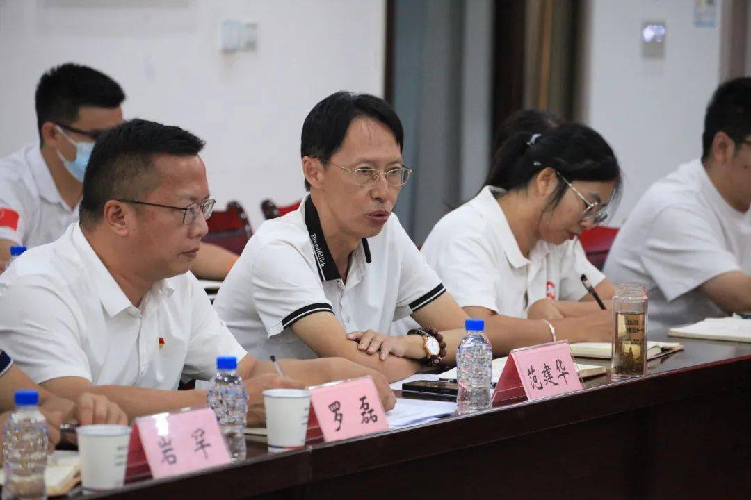 吕瑞浩公参会见上海市疾控局团组