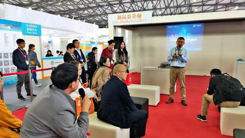 高新兴获得发明专利授权：“一种基于联动低点卡口数据来获取高点车辆AR浮动标签的系统和方法”