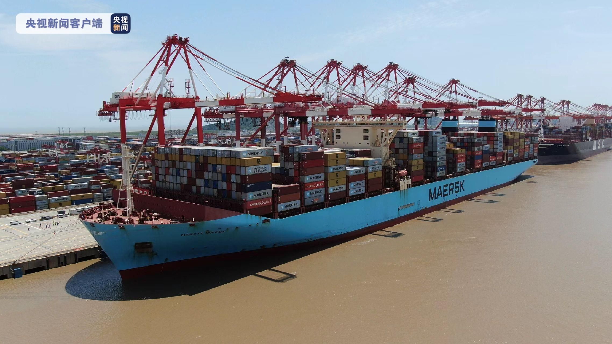 天津港(600717.SH)：物流发展拟2252.43万元挂牌转让中铁储运60%股权