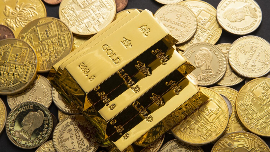 全球银行增持黄金