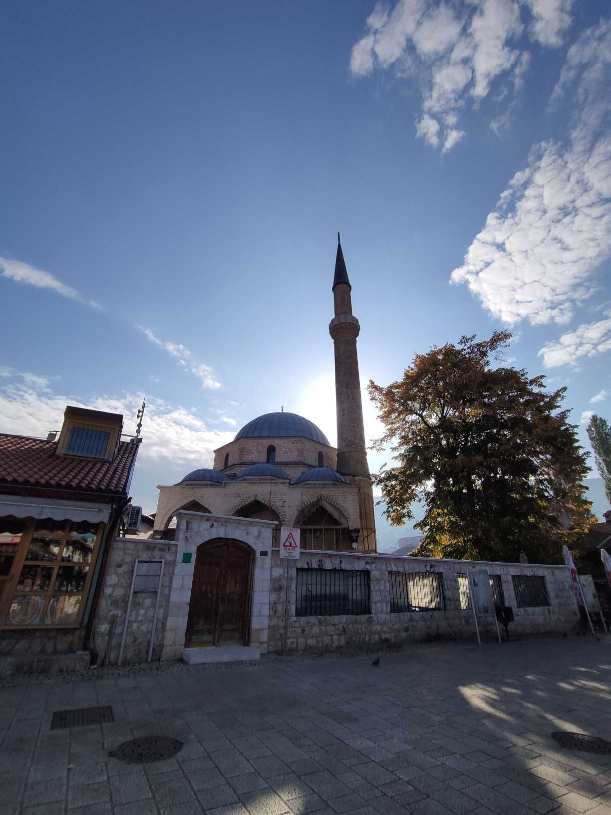 萨拉热窝无障碍旅游论坛开幕