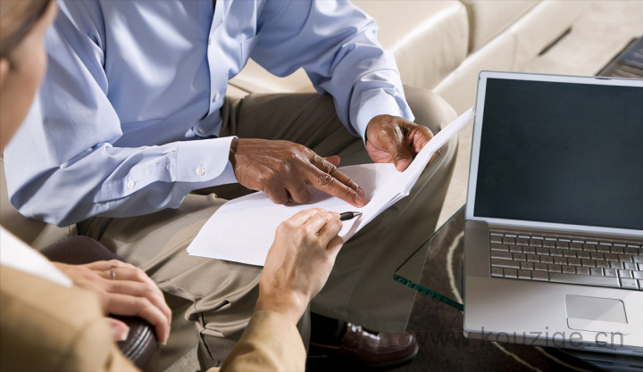 新计划旨在帮助负债累累的泰国人摆脱困境