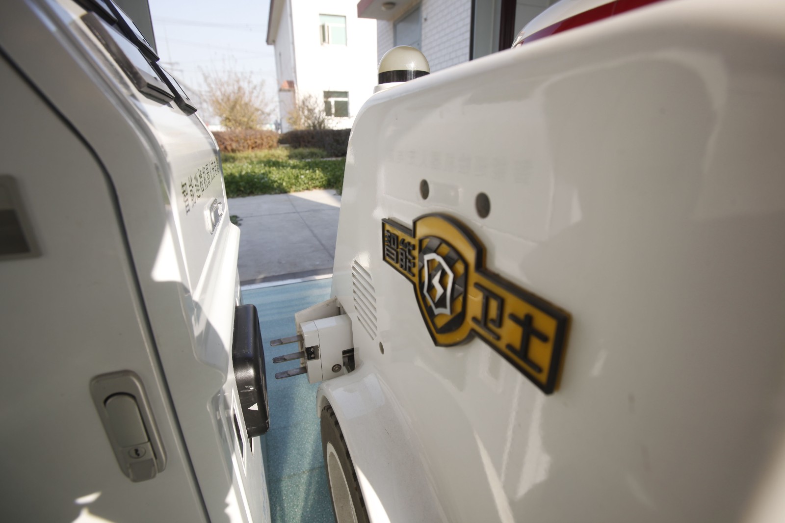 泽宇智能：变电站智能巡视产品已多地落地