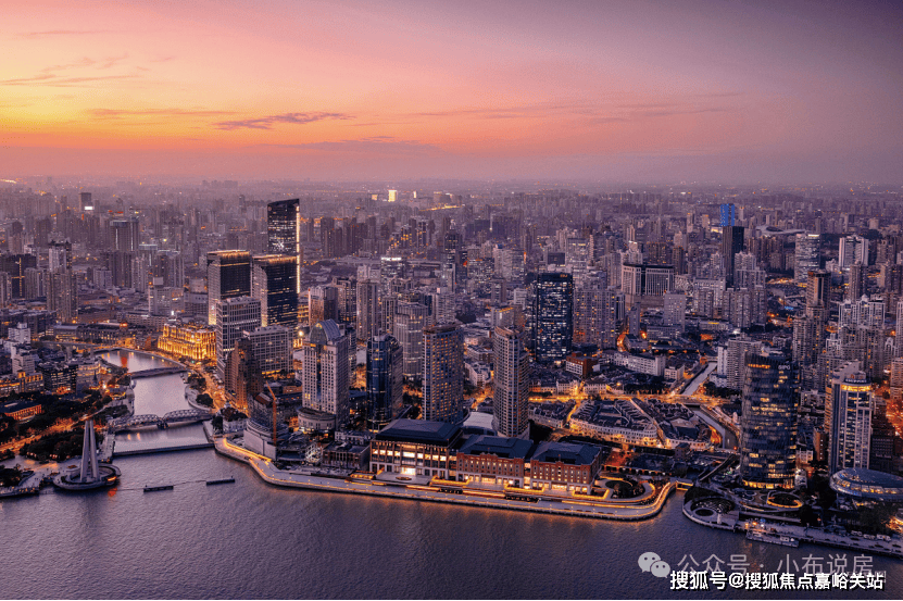 上港集团：12月1日高管宋晓东增持股份合计5.11万股