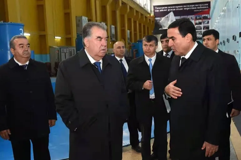 塔吉克斯坦注册企业数量增长