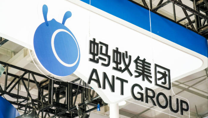 蚂蚁集团AQ升级为“蚂蚁阿福”：从医疗到健康 从AI工具到AI朋友