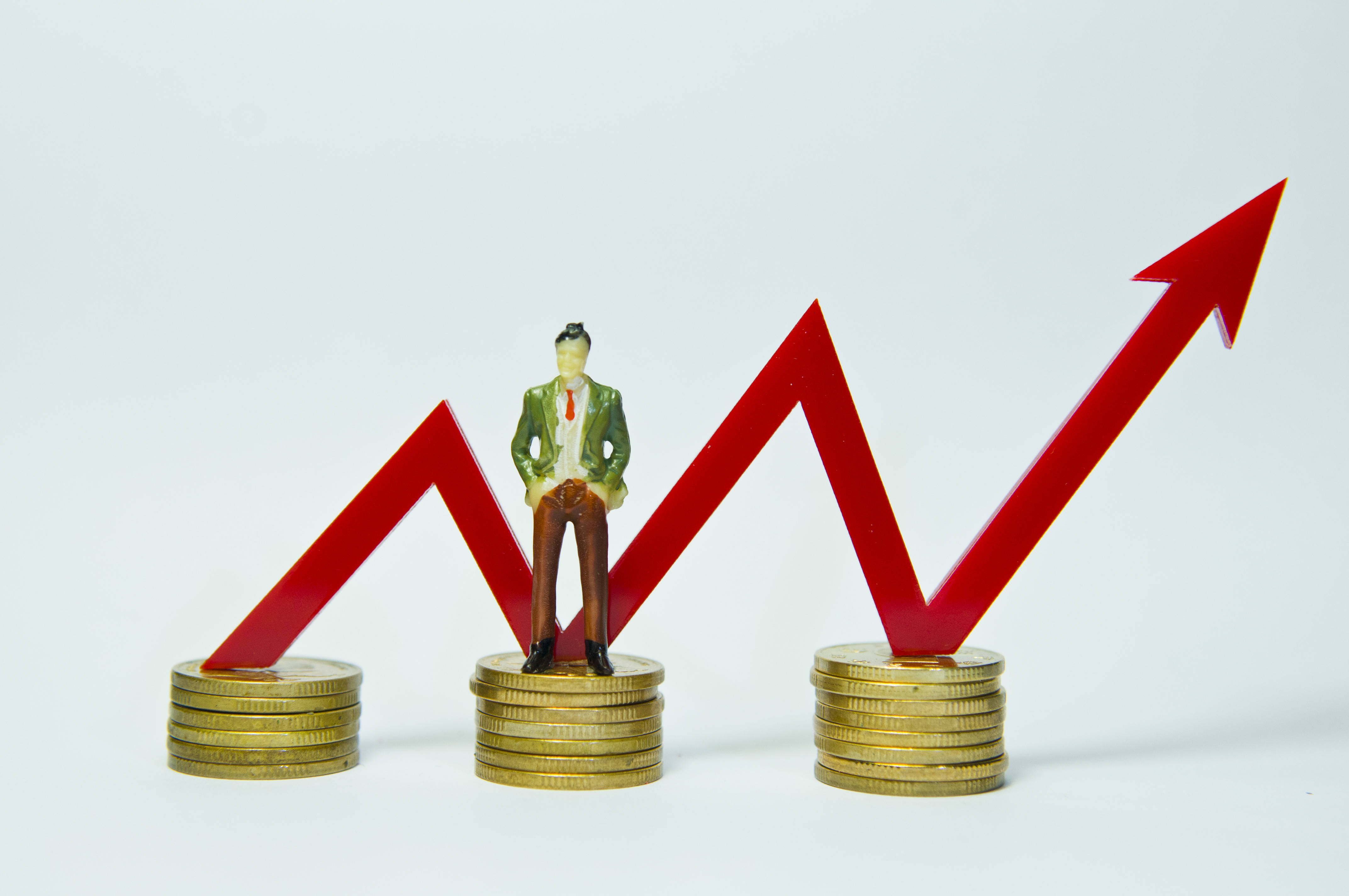 煜邦电力(688597.SH)：股东周德勤减持30万股公司股份