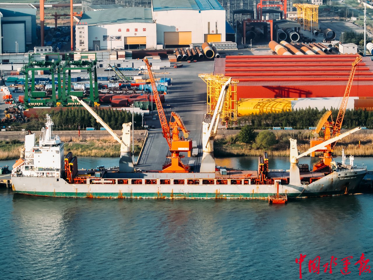 阿联酋推出全球首个海事服务包 重塑国际航运未来