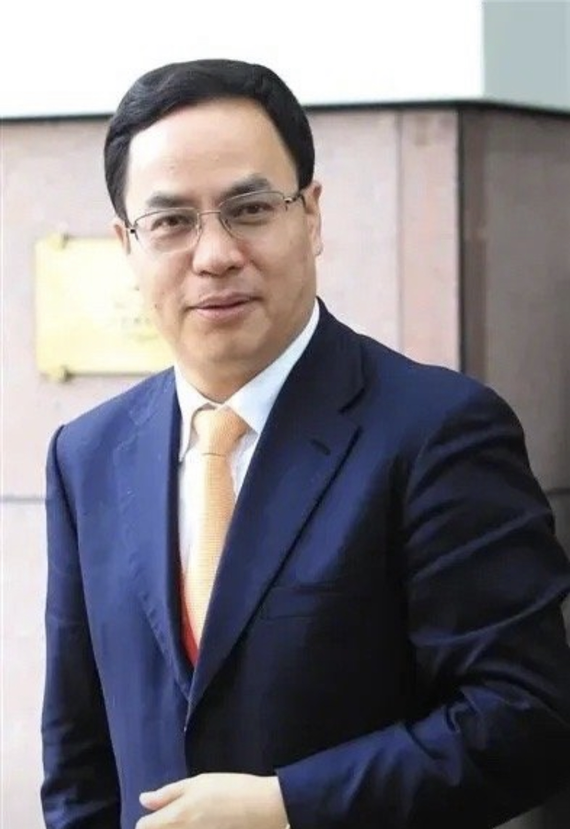 全球“最惨”！日债大溃败恐未完待续：十余年来最猛净供应洪峰将至