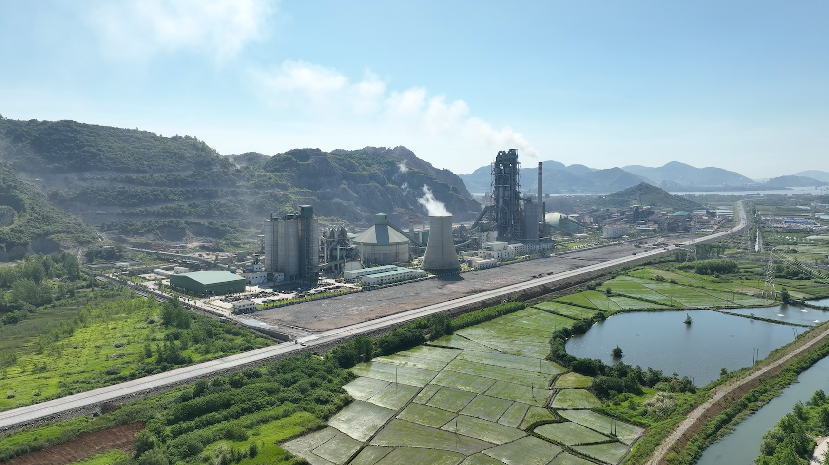 华新环保：相关项目目前正处于建设阶段