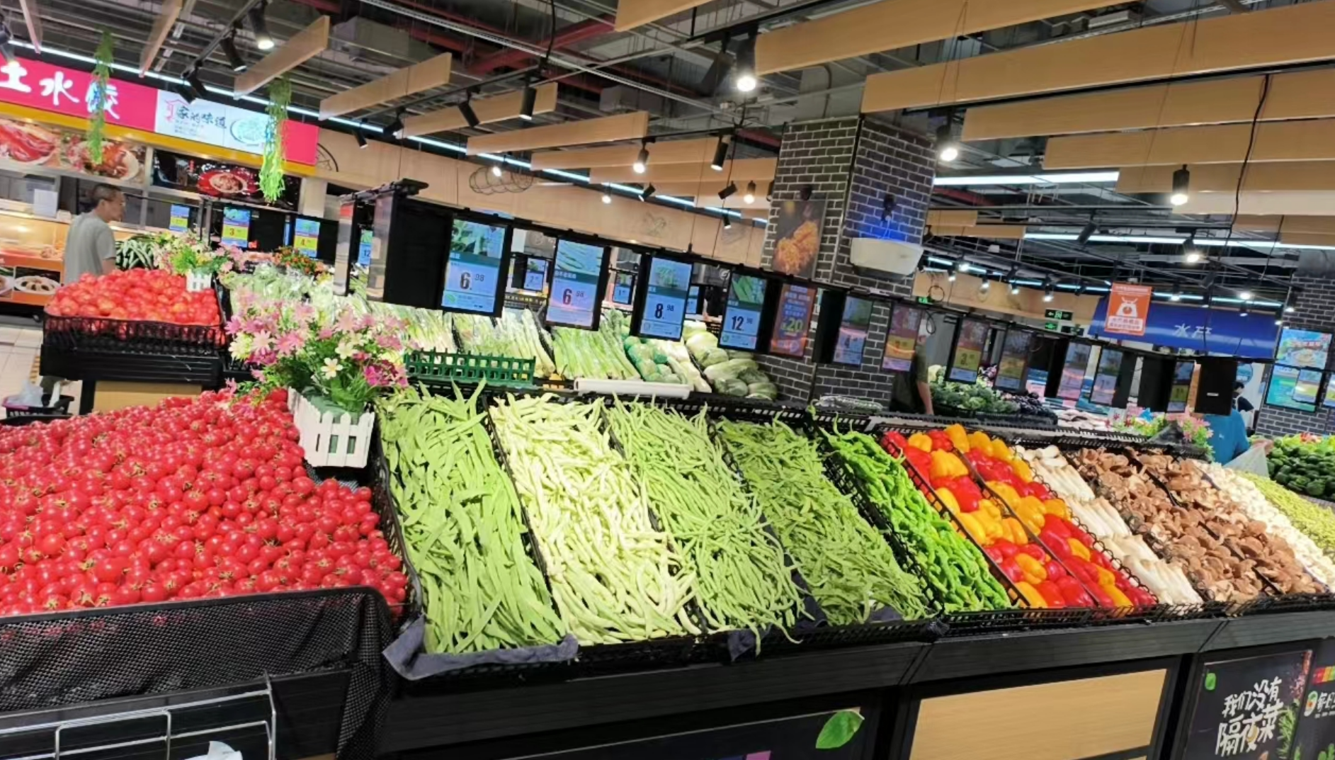 中瓷电子：在手订单充足产能利用率高