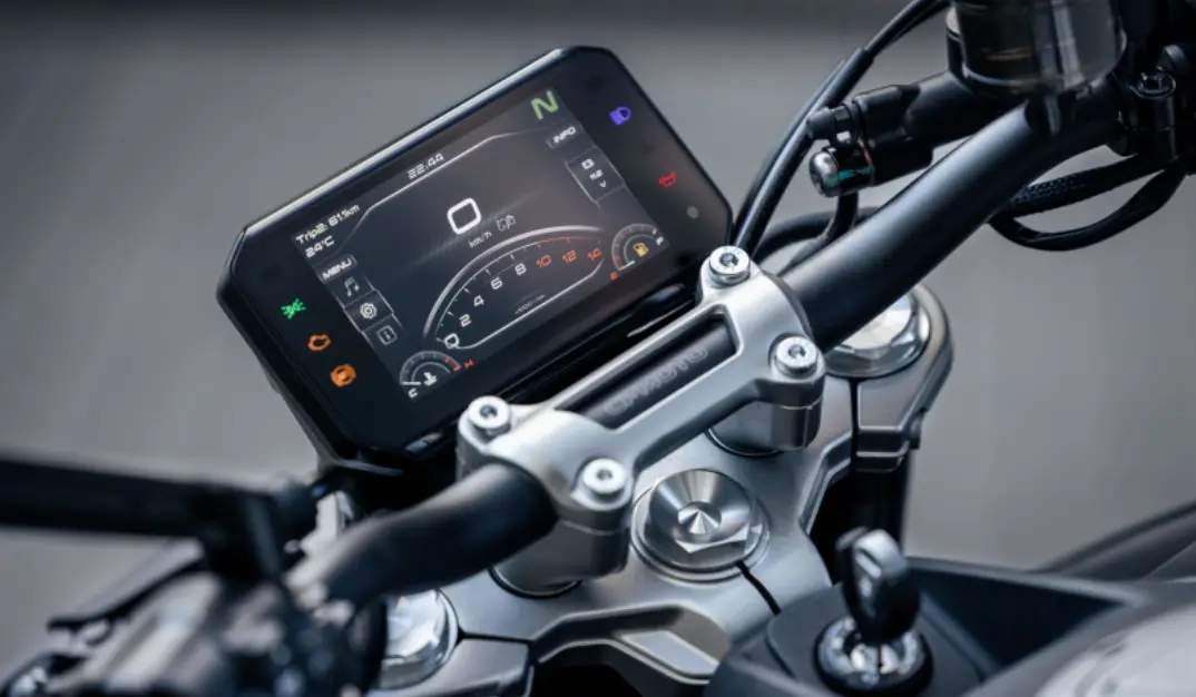 春风动力获得发明专利授权：“发动机”