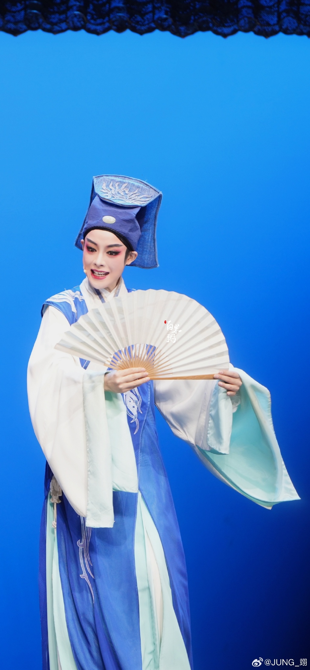 德艺文创：前期已与福建京剧院合作，融合中国传统文化京剧元素开发了“森晴?如梦青衣”系列产品等