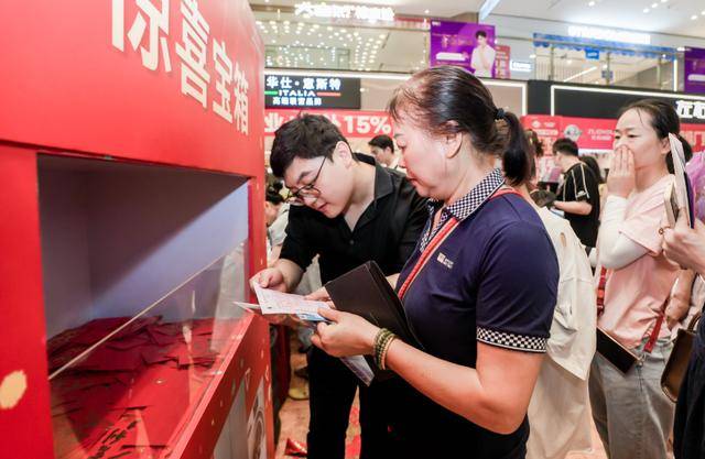 蹭热点引监管出手，沃格光电连亏五年，产能利用率低仍欲扩产