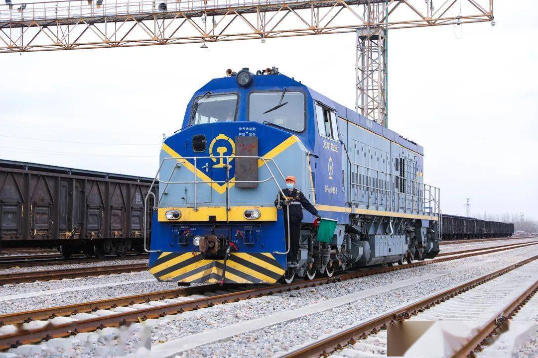 兖矿能源获得实用新型专利授权:“复合式皮带纵撕保护装置”