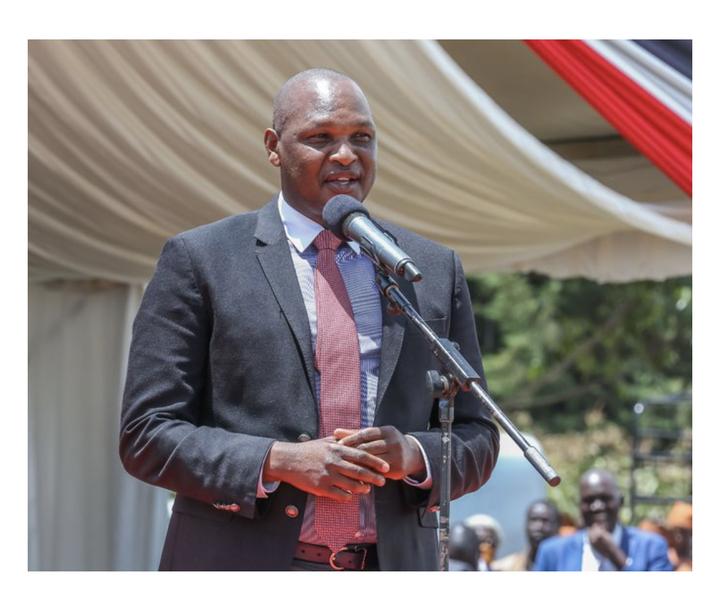 鲁托：肯尼亚不会禁止二手服装进口