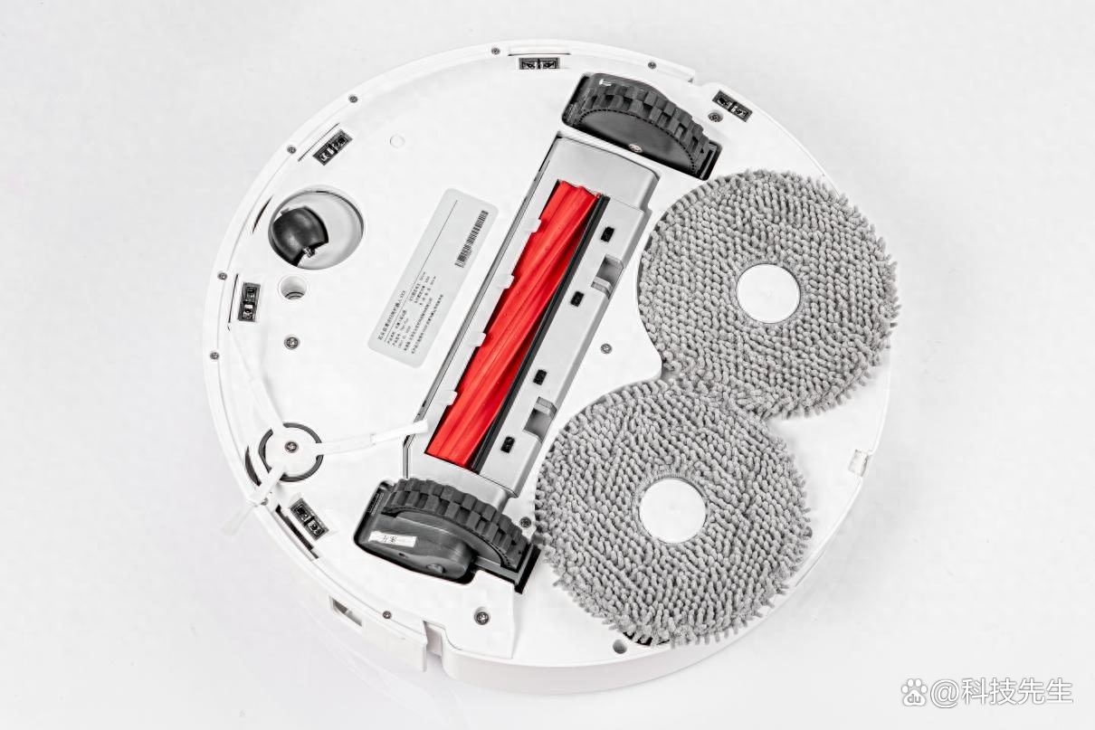 石头科技获得外观设计专利授权:“滚刷”