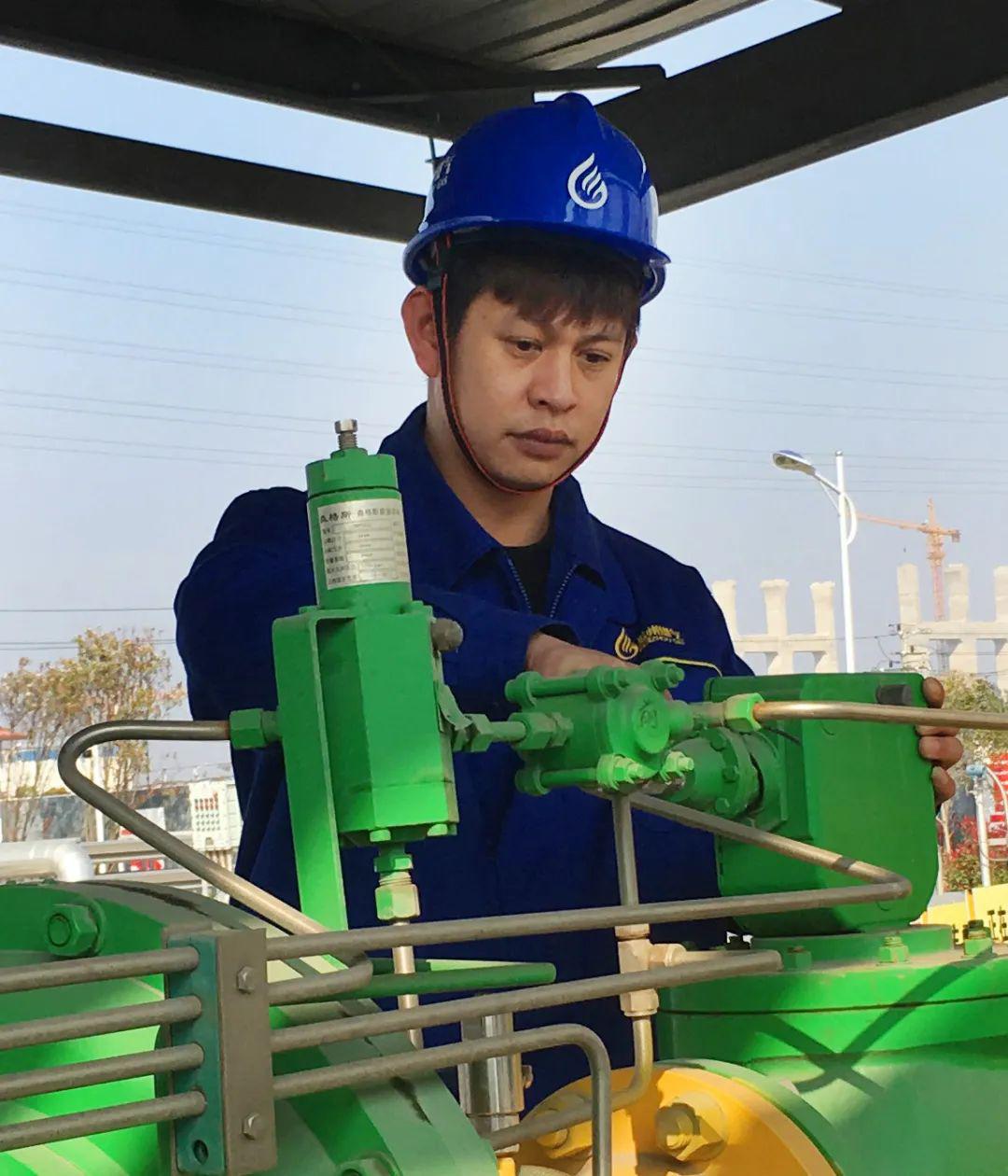 迈得医疗获得实用新型专利授权：“整平机构及输送装置”