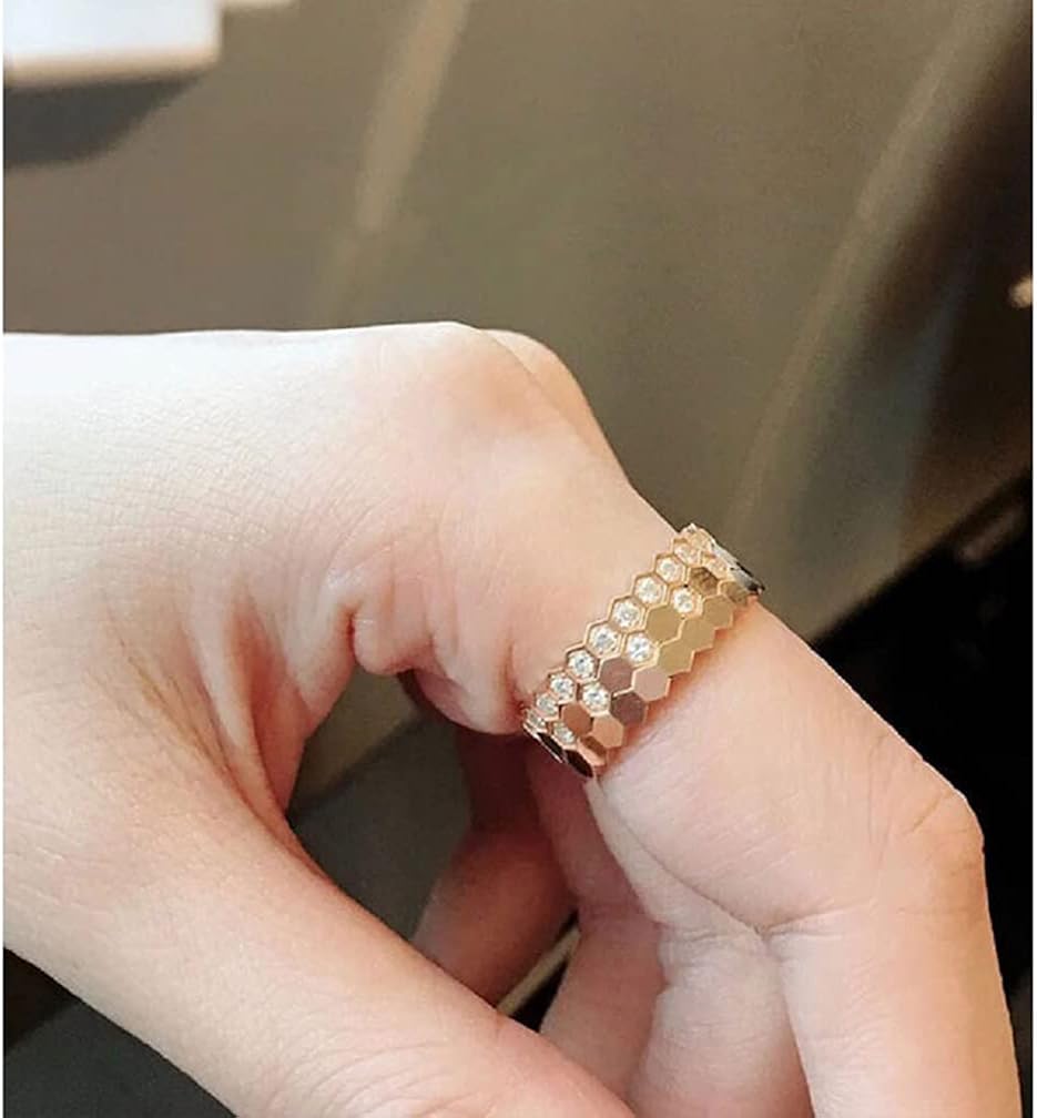 明牌珠宝获得外观设计专利授权:“戒指(玩彩蜜蜂2)”