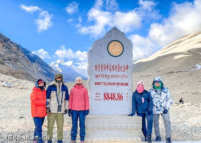冰塔挡路 珠峰南坡今春登山季窗口期或缩短