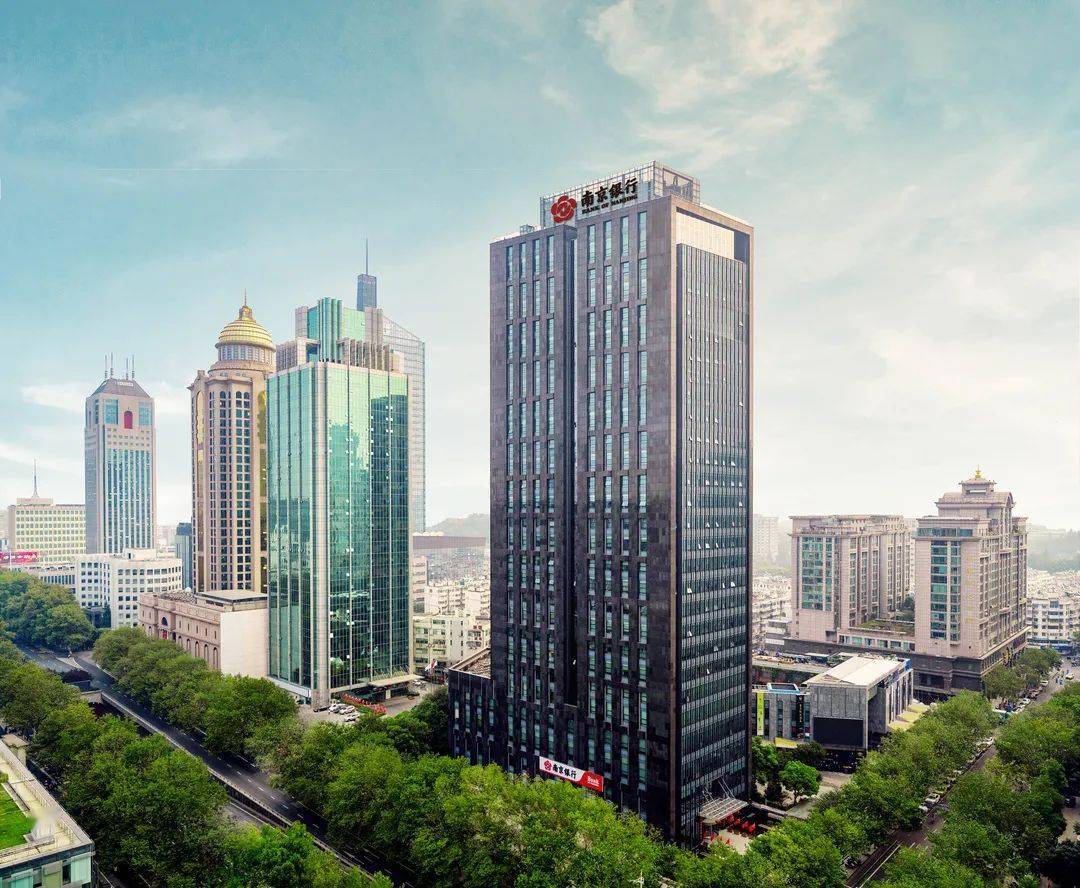 天津市银行间市场债券发行量增价降