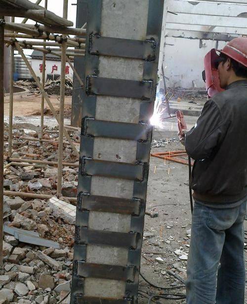 巨力索具获得发明专利授权:“一种大型罐体设备吊装翻转梁水平纠偏构件及方法”