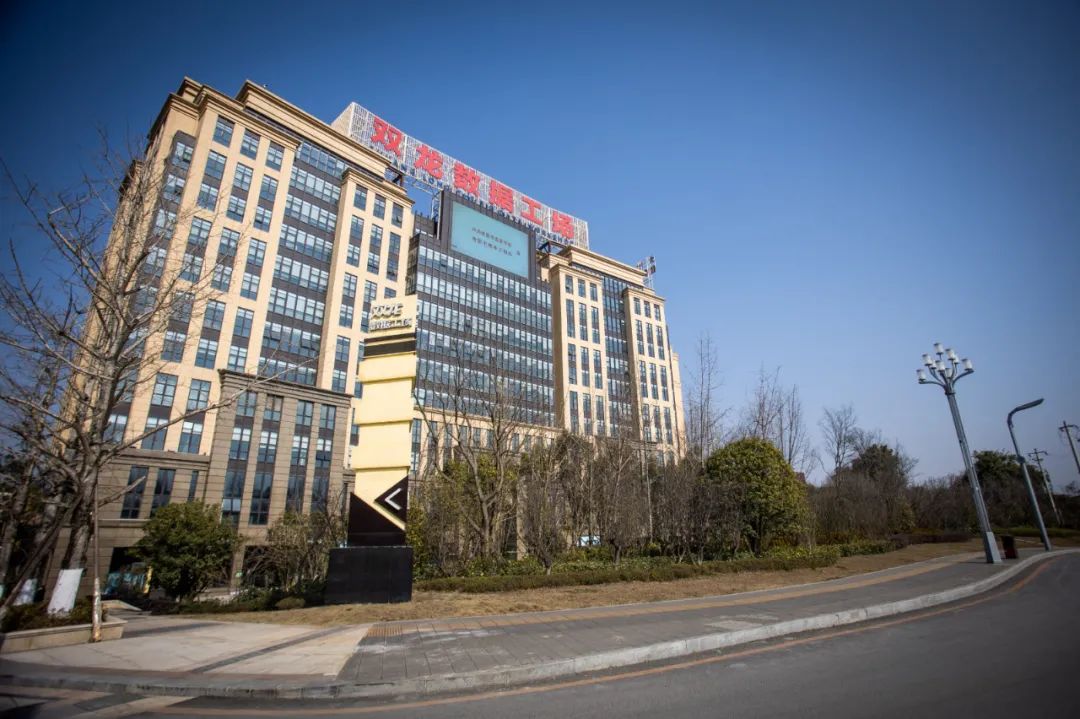 数据港获得实用新型专利授权:“一种维护调度工具箱”