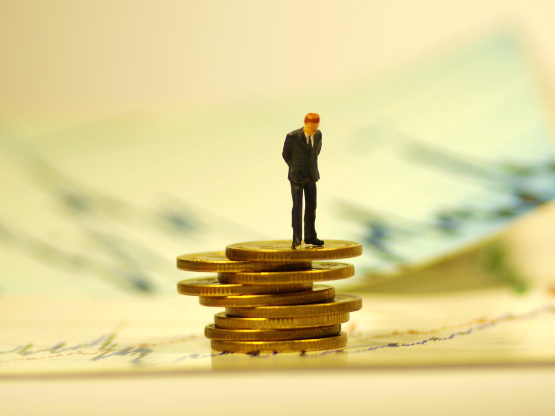 创业板指数冲高回落跌逾1%,创业板ETF易方达(159915)全天净申购超1.2亿份