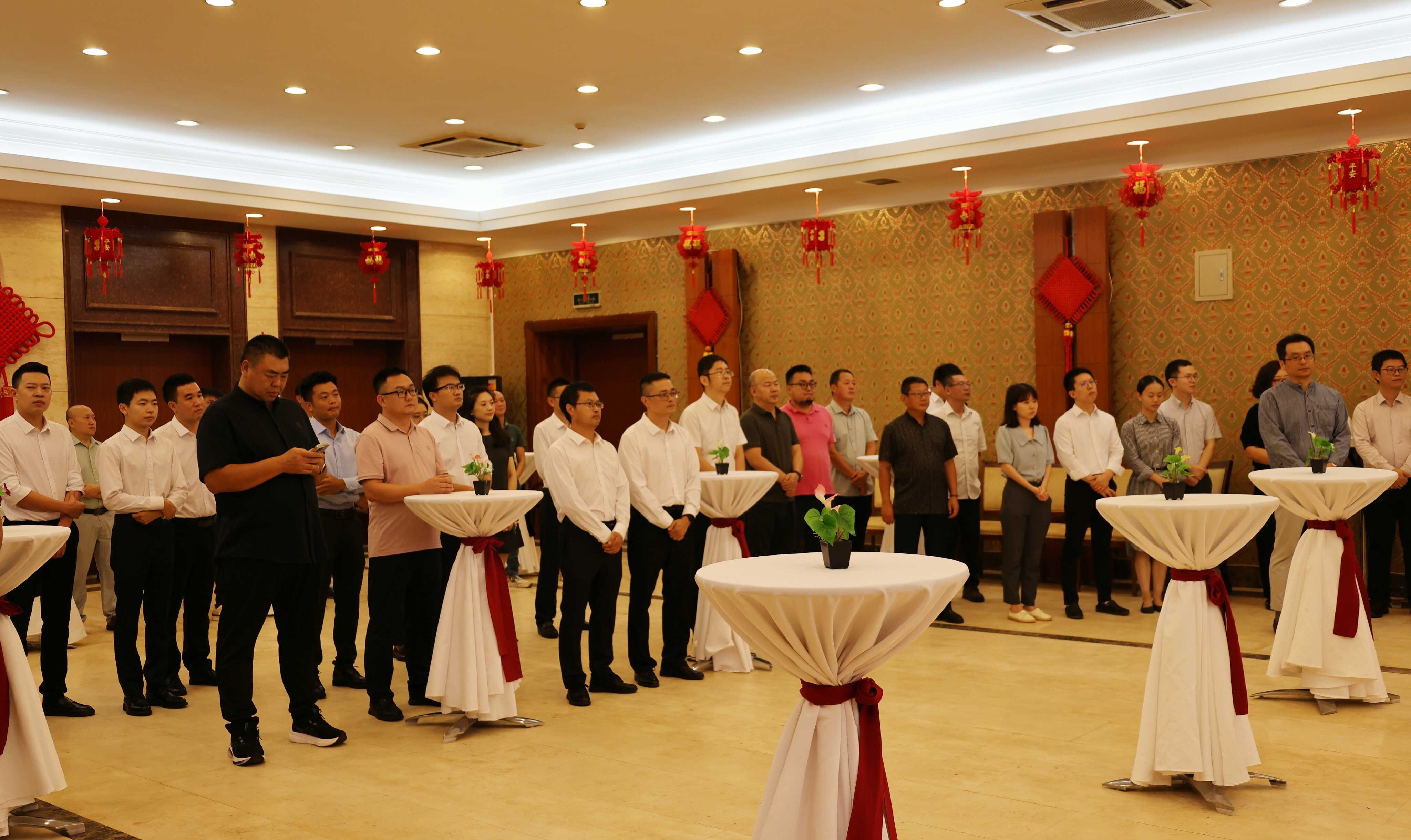 驻几内亚比绍大使杨仁火出席中国对非零关税宣介会